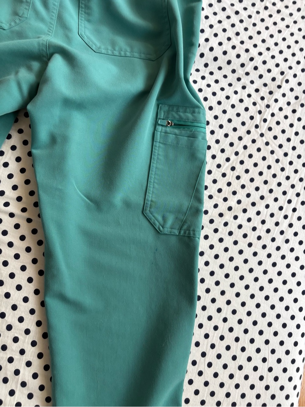 Figs Yola Scrub Pants - Picture 7 of 7